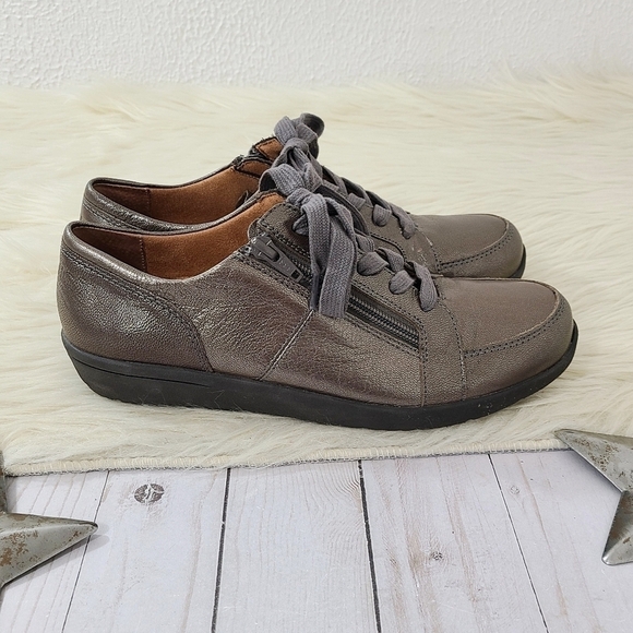 Vionic Abigail lace up sneakers pewter metallic brown size 7.5 - Picture 3 of 7